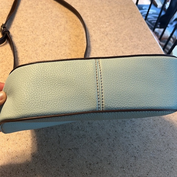 CHALA Purse - Picture 4 of 10